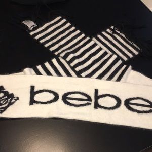 Bebe winter scarf